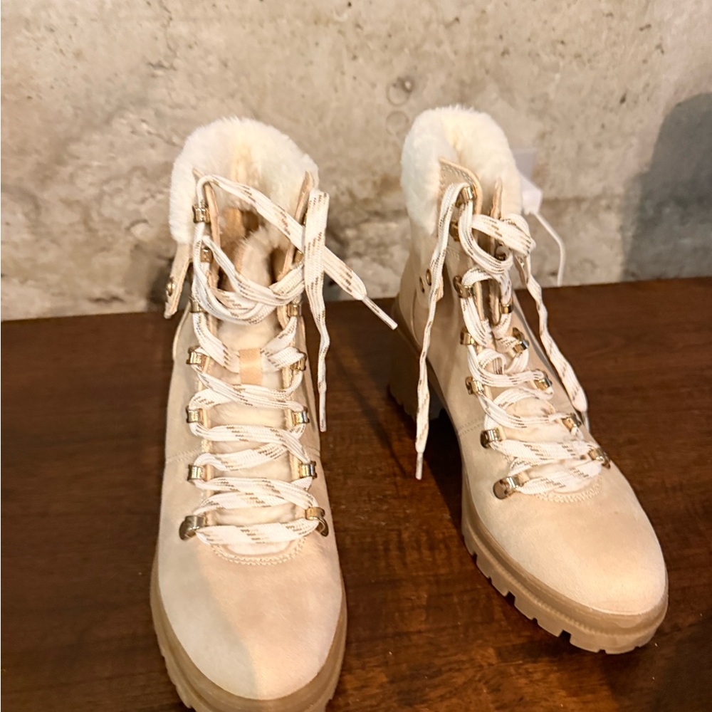 Jellypop Cream Lace-Up Winter Boots